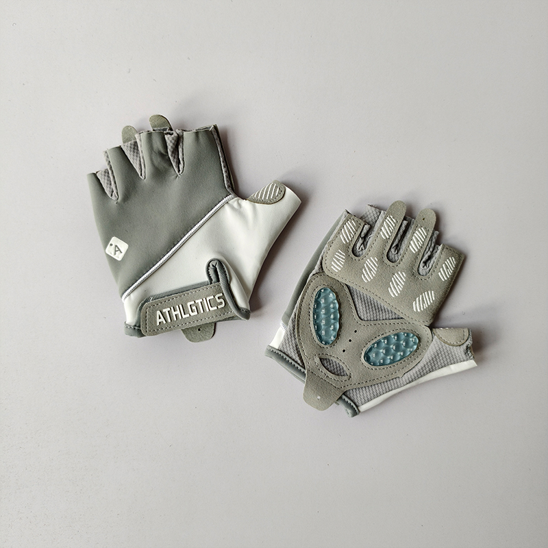 ฟิตเนสผู้หญิงถุงมือครึ่งนิ้ว A - Outdoor Sport Gloves บทวิจารณ์และราคา